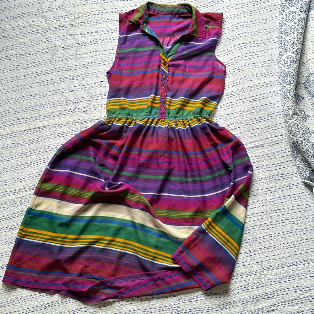 vintage multi colored striped sleeveless dress with collar and half buttons